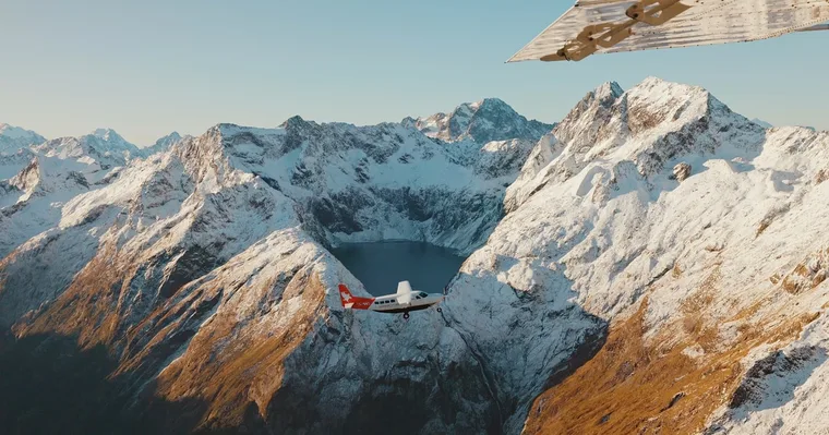 Queenstown: Milford Sound Flight and Cruise